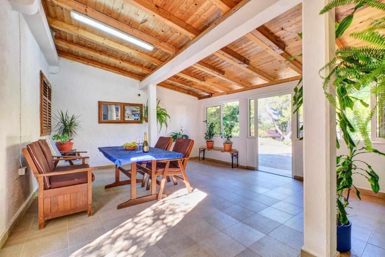 Apartmani Rukonic Aleksandar Nerezine Buitenkant foto