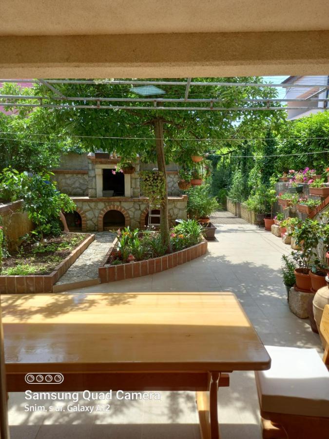 Apartmani Rukonic Aleksandar Nerezine Buitenkant foto