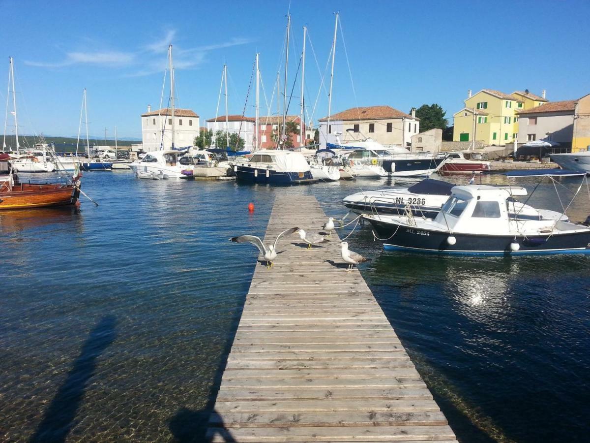 Apartmani Rukonic Aleksandar Nerezine Buitenkant foto
