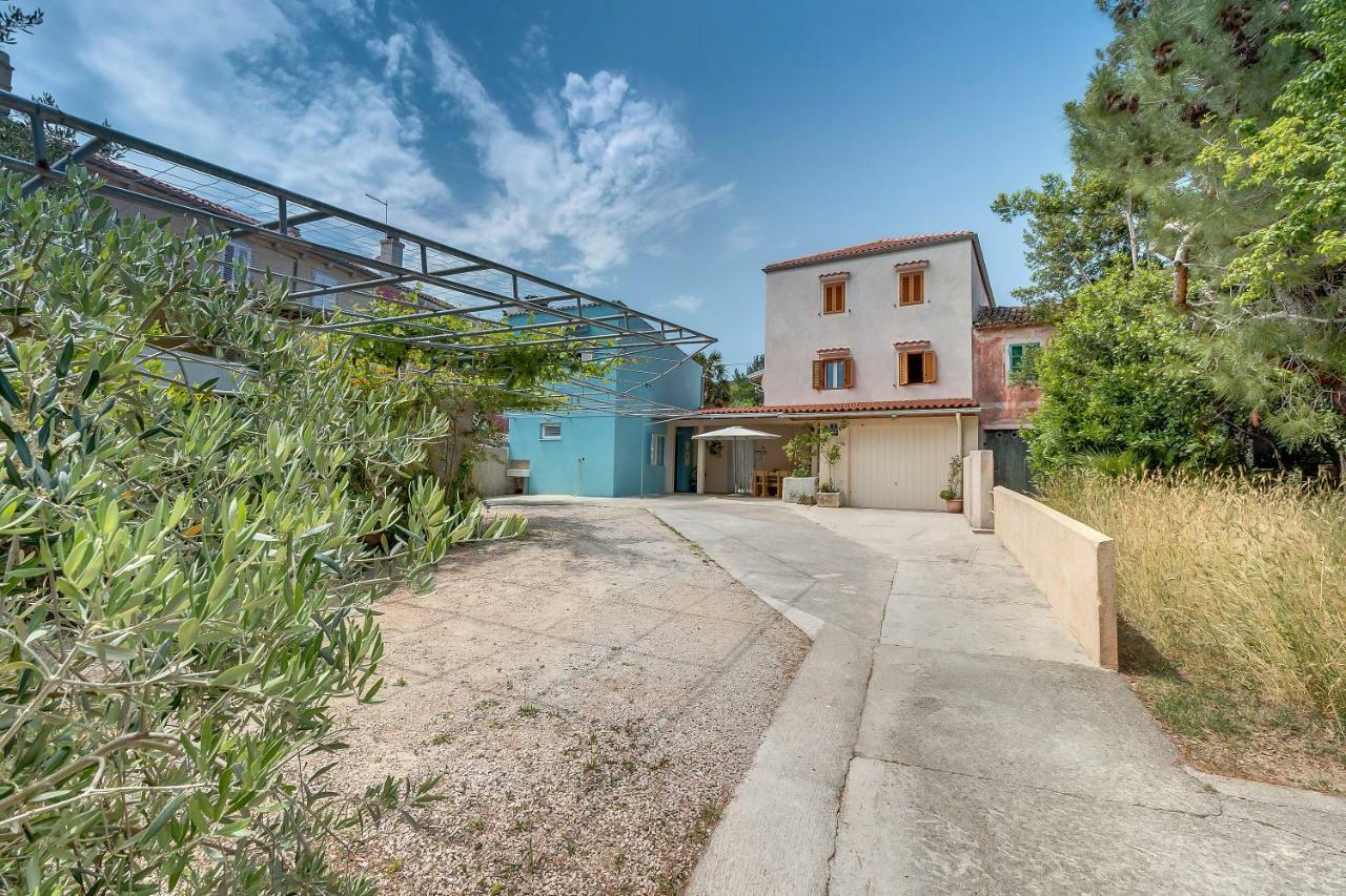 Apartmani Rukonic Aleksandar Nerezine Buitenkant foto