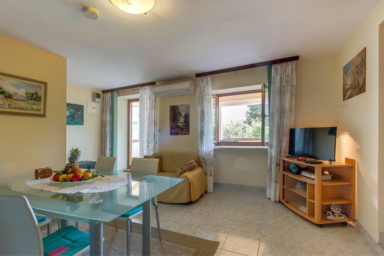 Apartmani Rukonic Aleksandar Nerezine Buitenkant foto